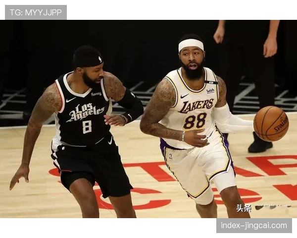 瓦格纳兄弟合砍45分 魔术主场大胜快船28分