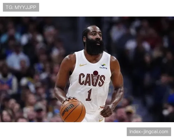 骑士哈登驱动攻防梳理 从双枪单打到大师引领的战术哲学转向